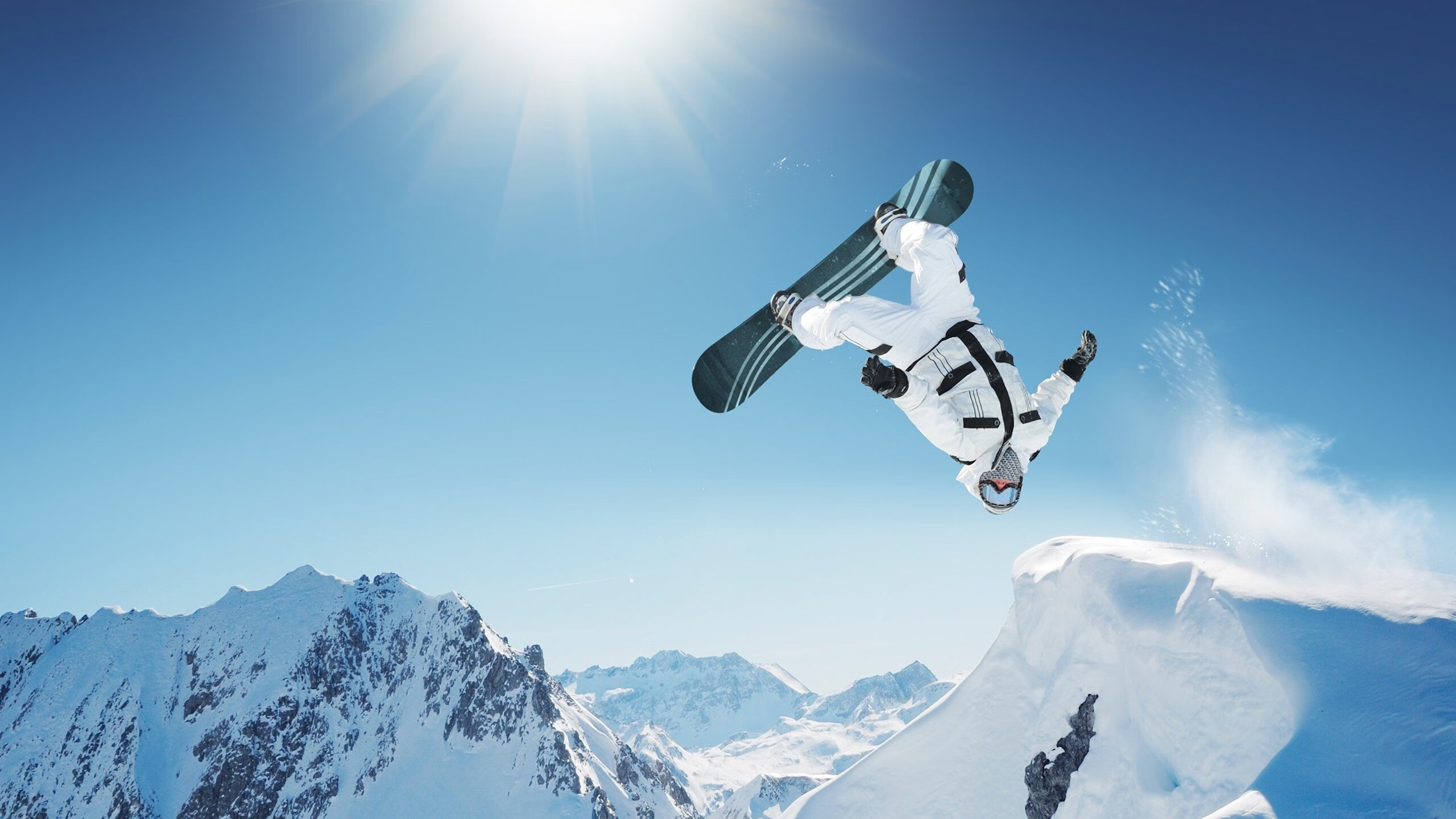 AYX体育官网-阿丽丝·达马托在体操平衡木项目中夺金